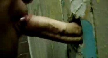 sex vn bạn Mút xnxx học sinh cặc ở điểm dừng.